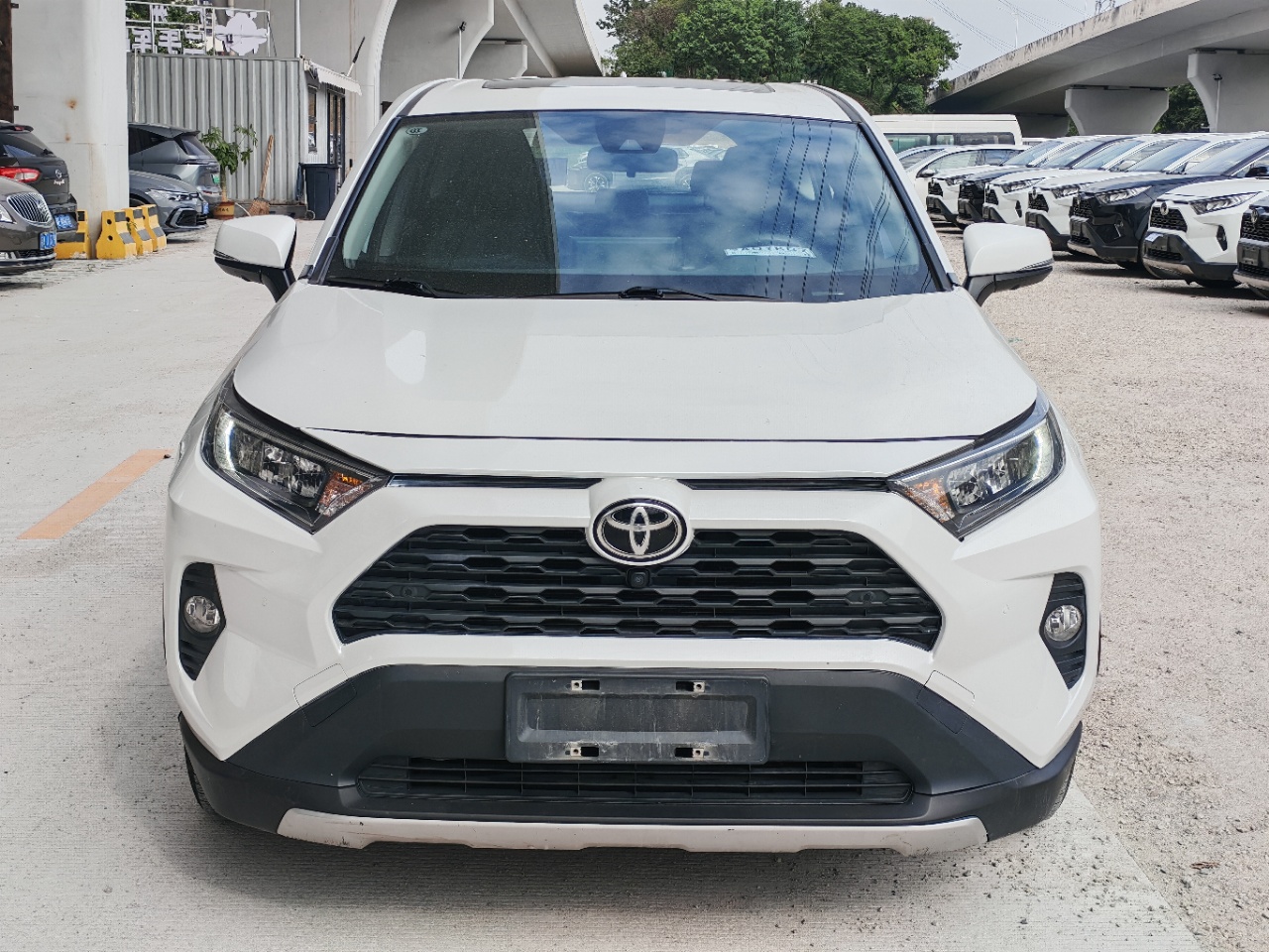 丰田 RAV4 2023 2.0L-自动-汽油 thumbnail 2
