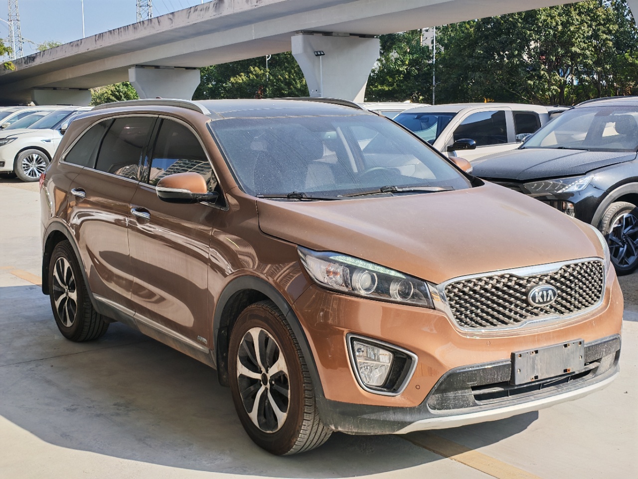 起亚 Sorento 2015 2.4 L-自动-汽油 thumbnail 3