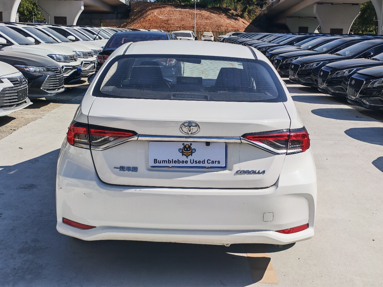 丰田 Corolla 1.5L 2023 1.5L-自动-汽油 thumbnail 9