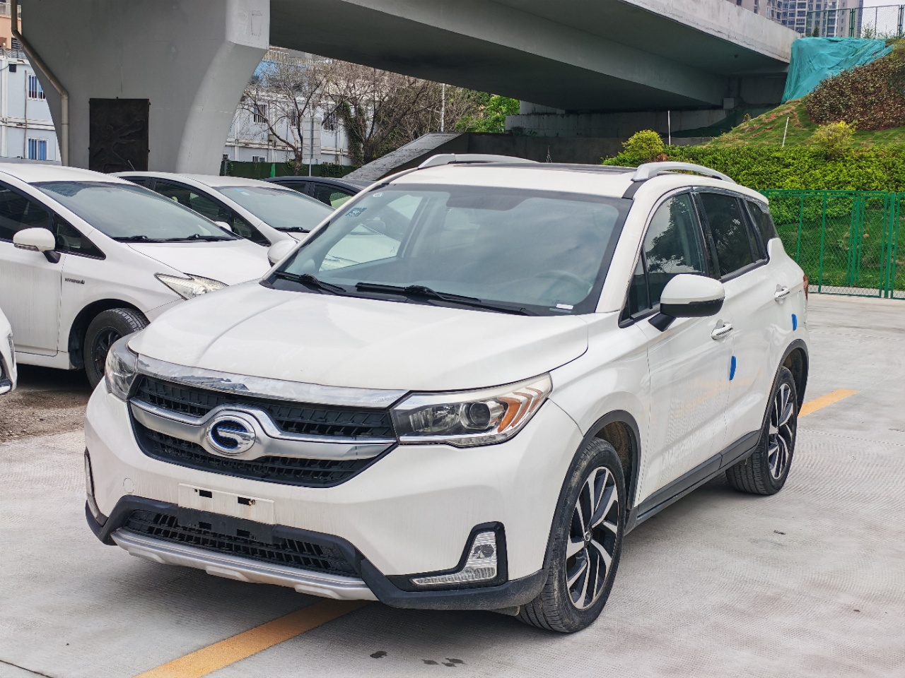 传祺 GS4 Plug-in Hybrid 2019 1.5L-自动-油电混合 - Image 1
