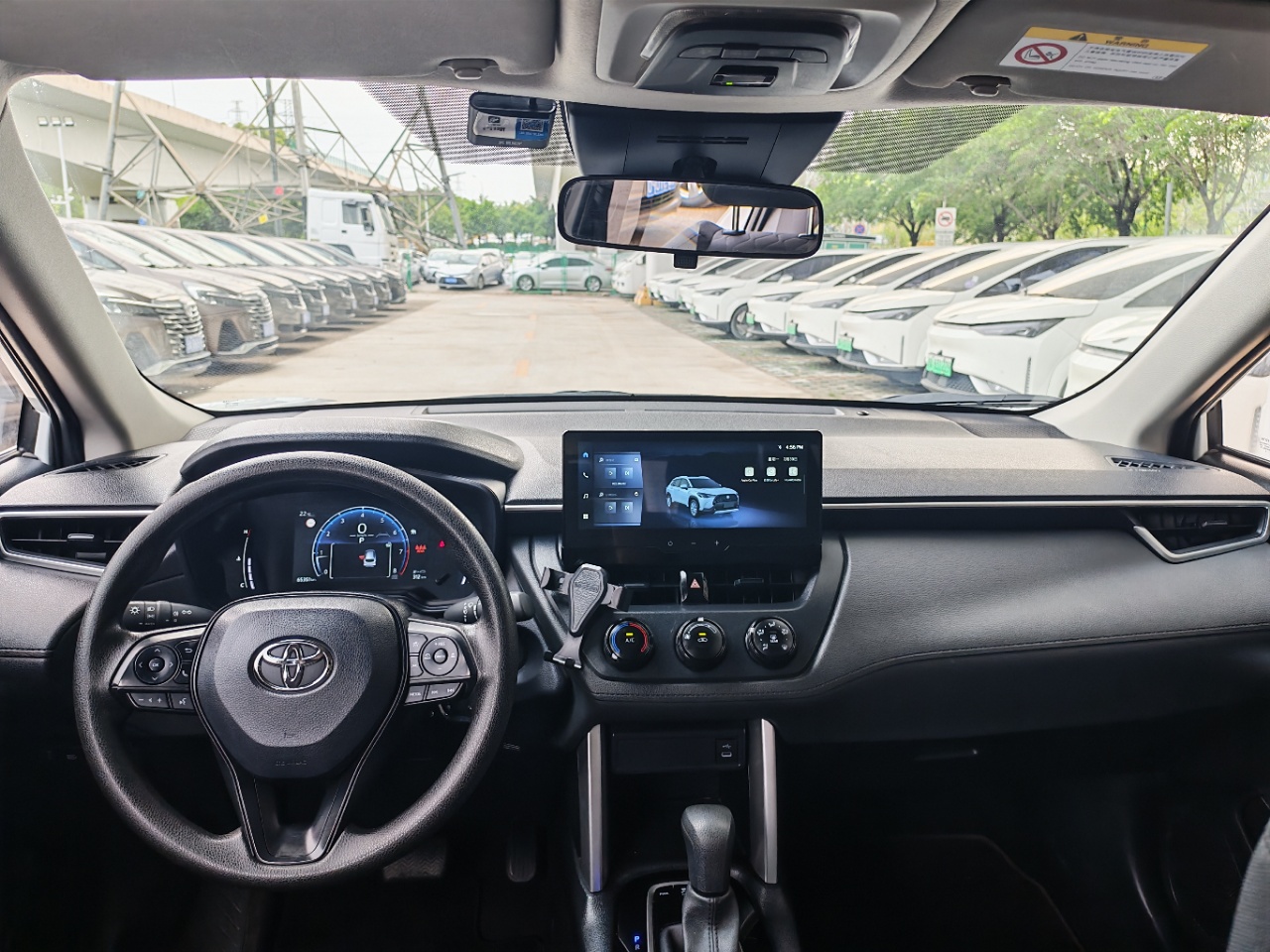丰田 Corolla Cross 2023 2.0L-自动-汽油 thumbnail 5