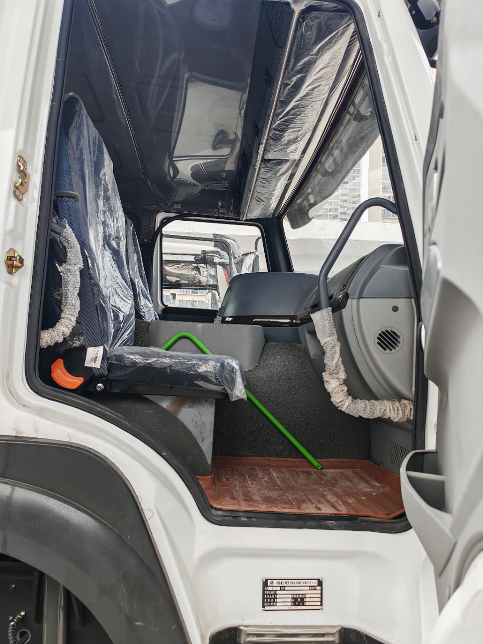 豪沃 HOWO 7 TRUCK 2021 371p-手动-柴油 thumbnail 5