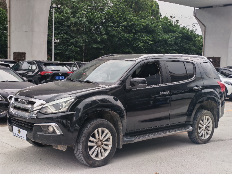 五十铃 MU-X 2022 1.9T-自动-汽油 - Image 1