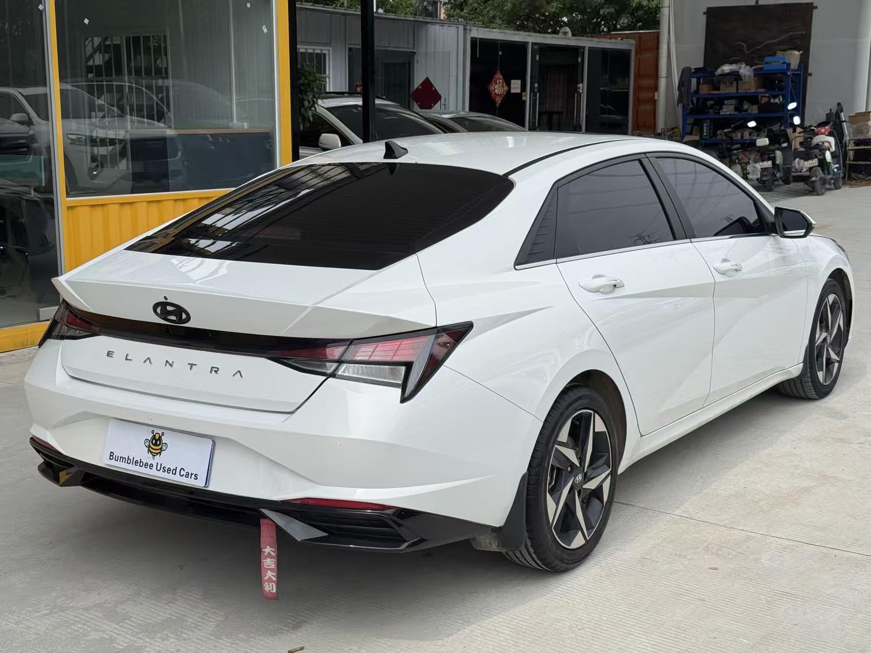 现代 Elantra 2022 1.5L-自动-汽油 thumbnail 8