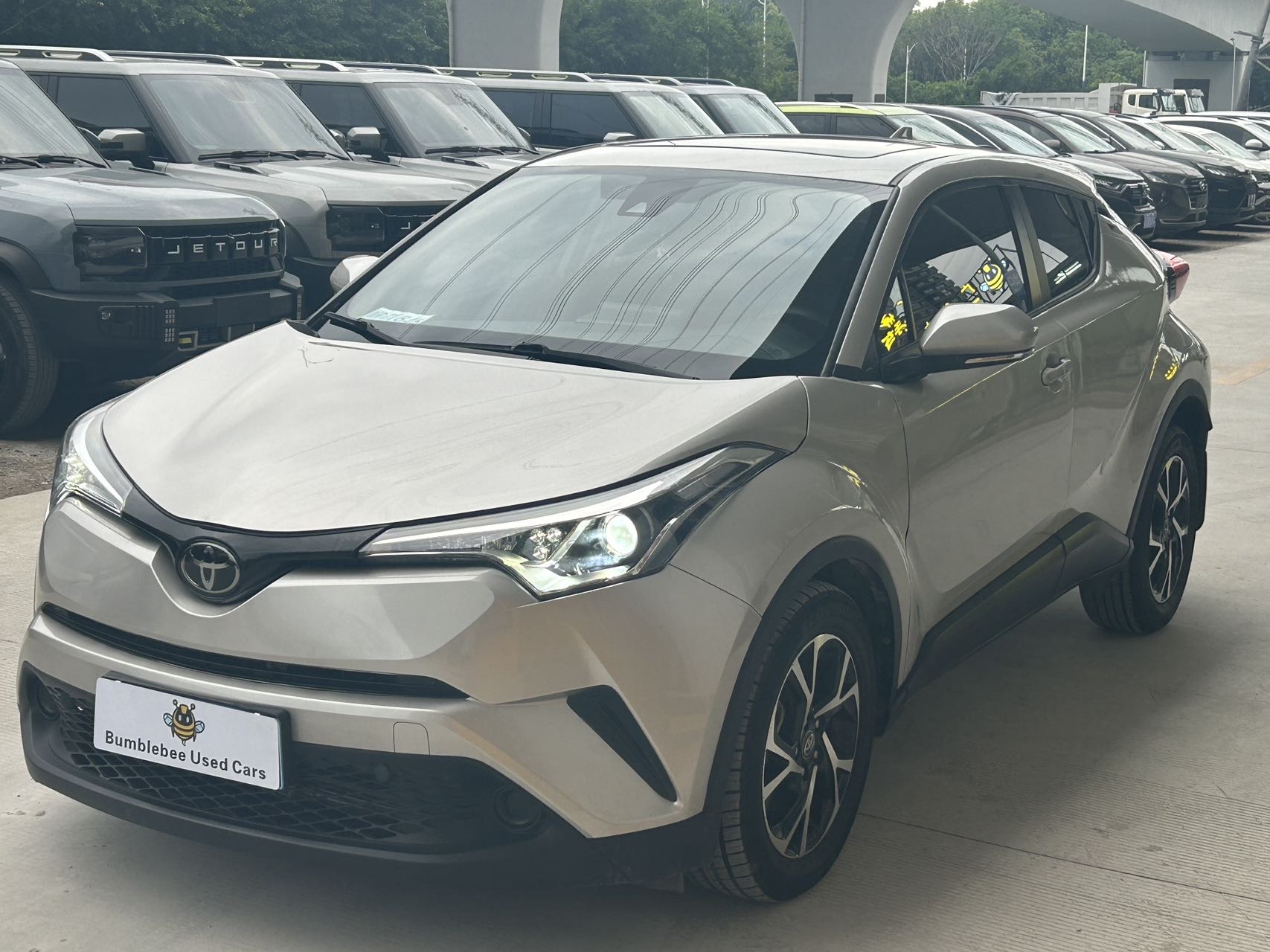 丰田 CH-R 2020 2.0L-自动-汽油 - Image 1