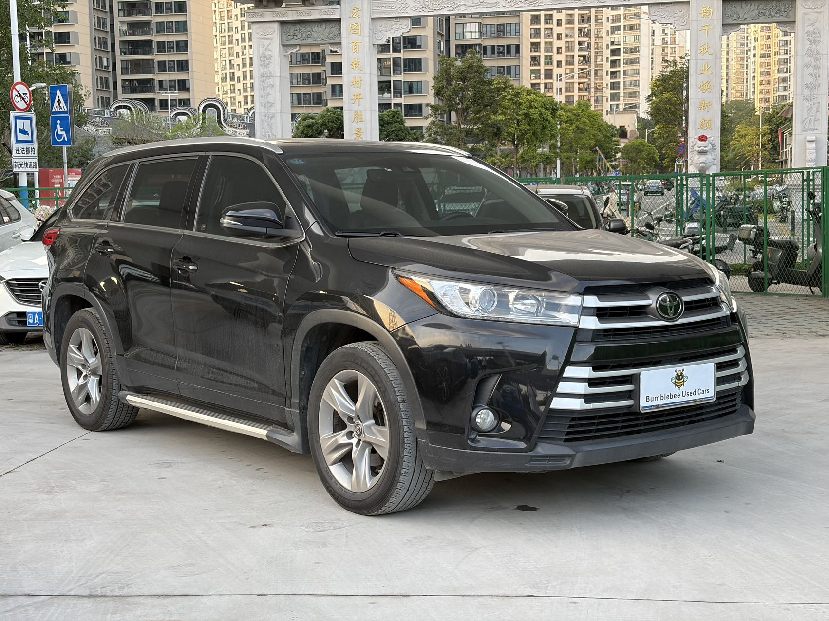 丰田 Highlander 2019 2.0L-自动-汽油 thumbnail 6