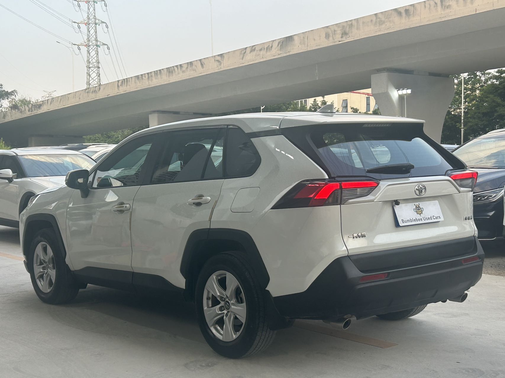 丰田 RAV4 2021 2.0L-自动-汽油 thumbnail 6