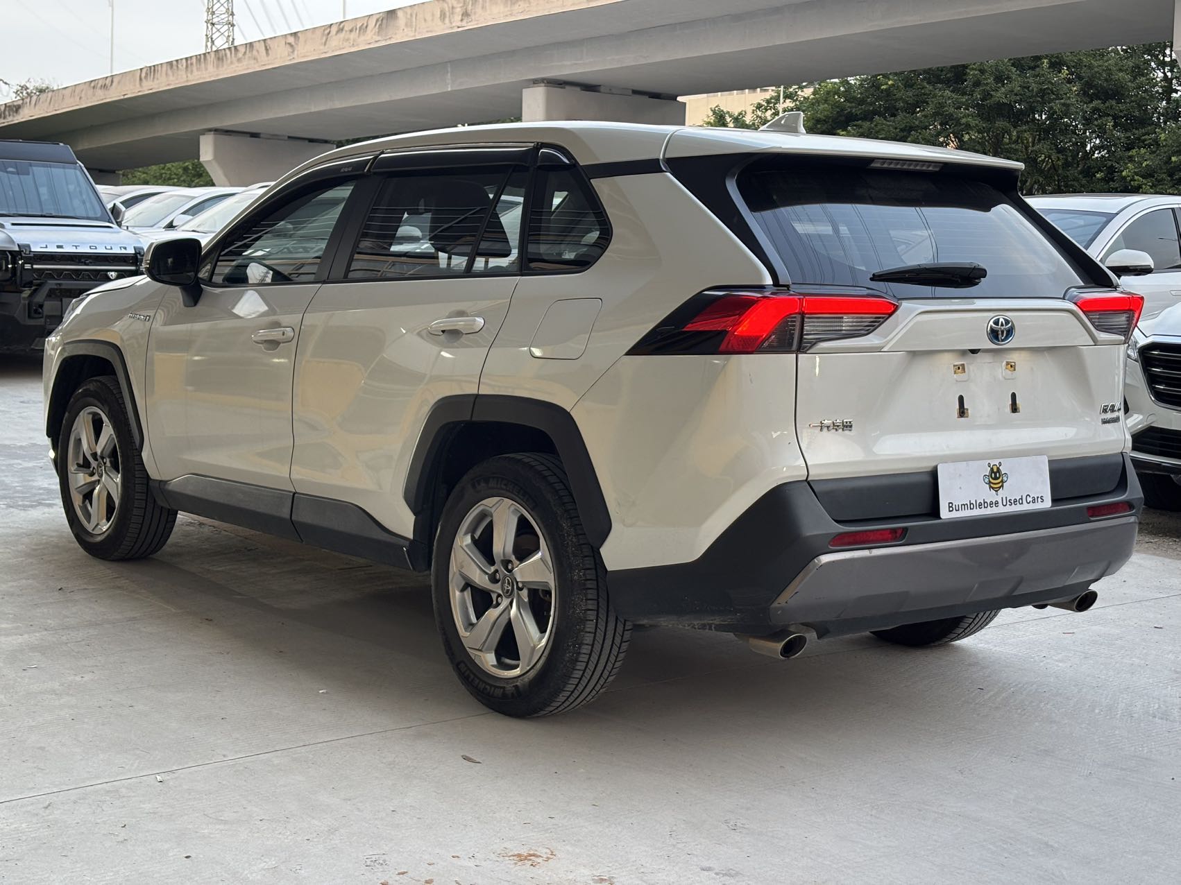 丰田 RAV4 2020 2.5L-自动-油电混合 thumbnail 7