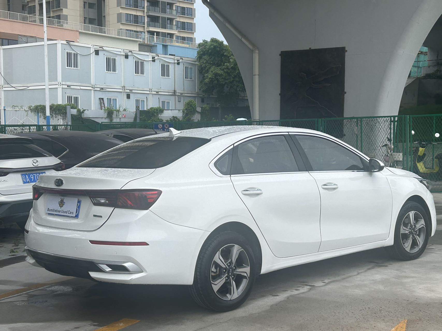 起亚 K3 2020 1.5L-自动-汽油 thumbnail 4