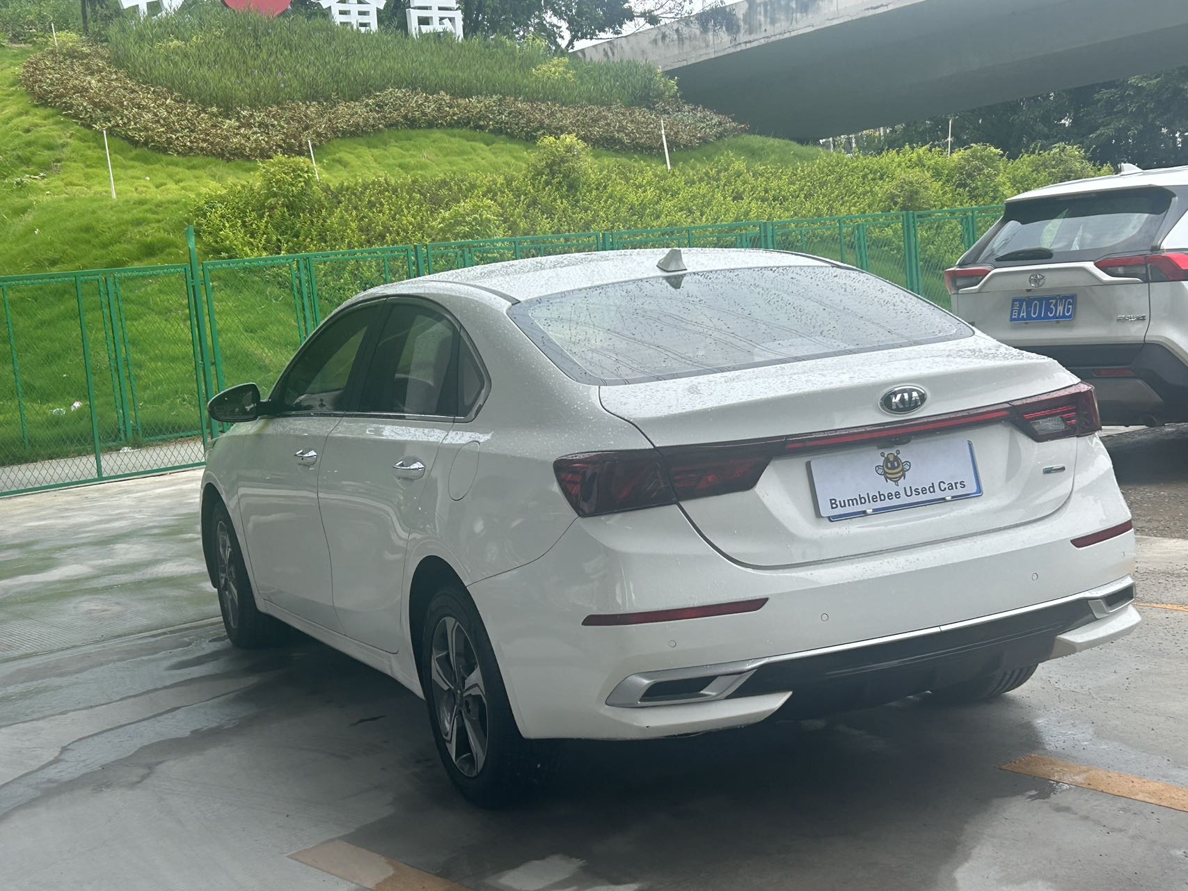 起亚 K3 2020 1.5L-自动-汽油 thumbnail 6
