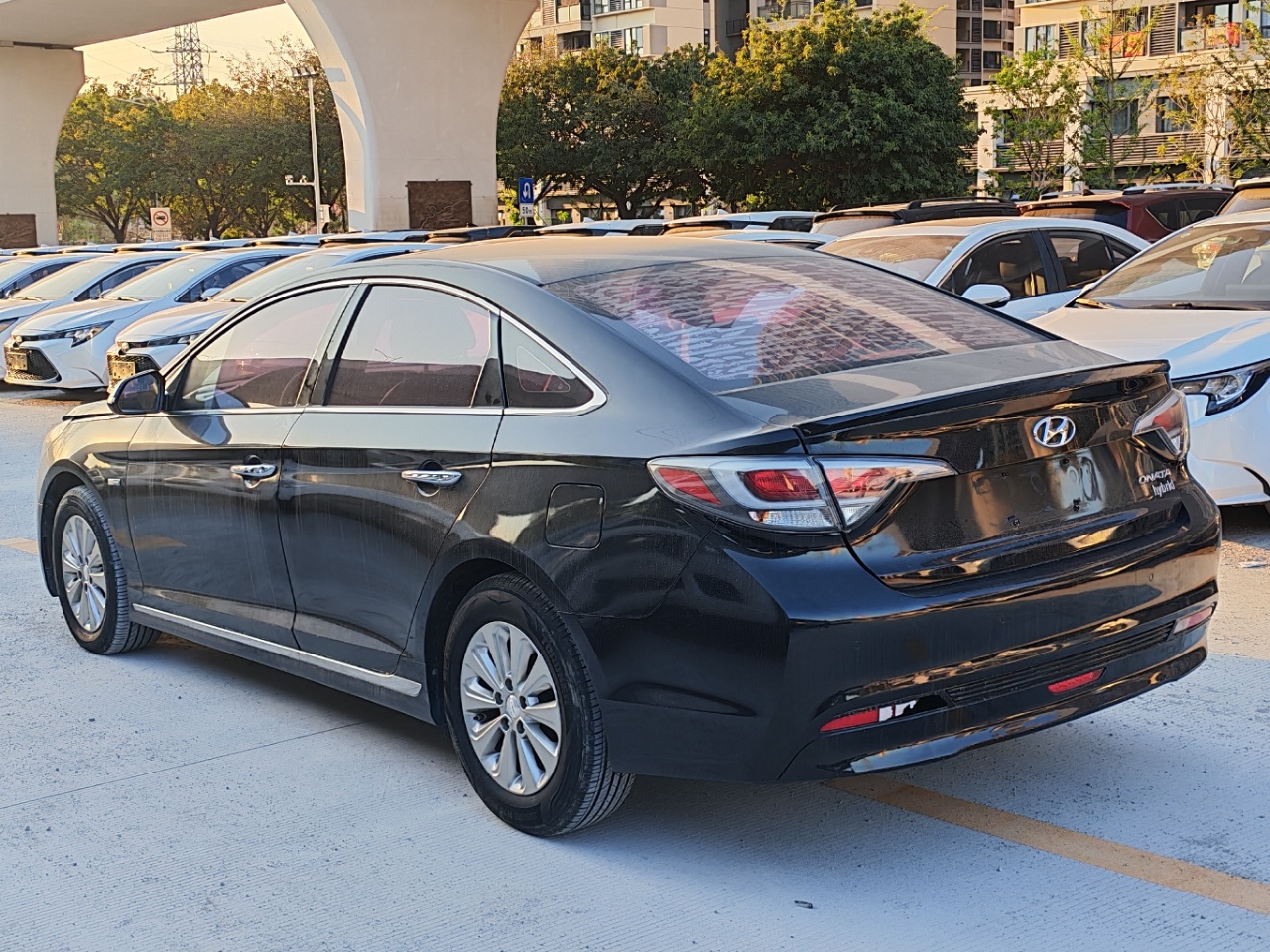 索纳塔 Hybrid 2018 2.0L-自动-汽油 thumbnail 10