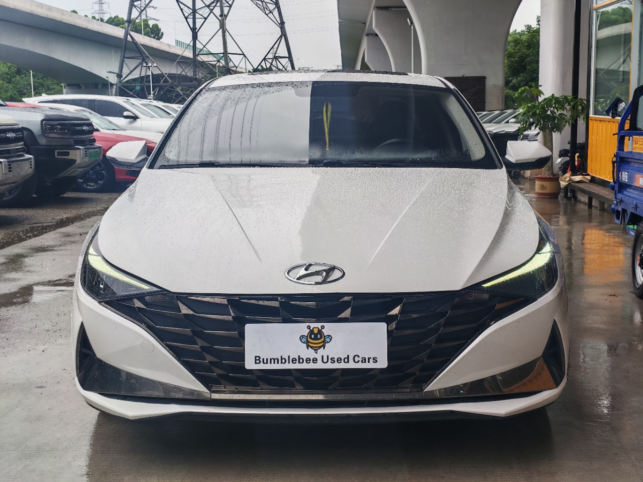 现代 Elantra 2022 1.5L-自动-汽油 thumbnail 2