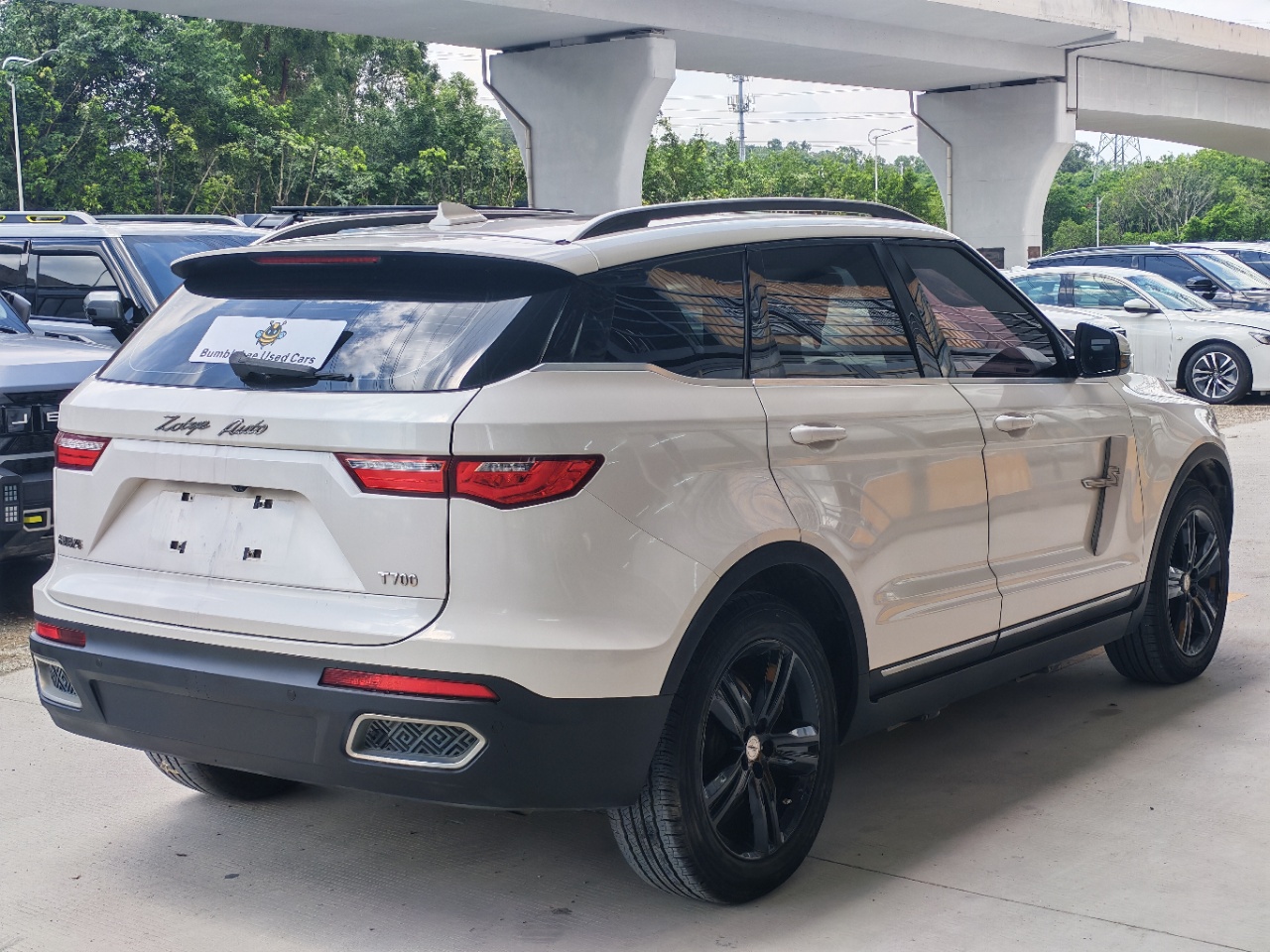 众泰 T700 2018 1.8T-自动-汽油 thumbnail 7
