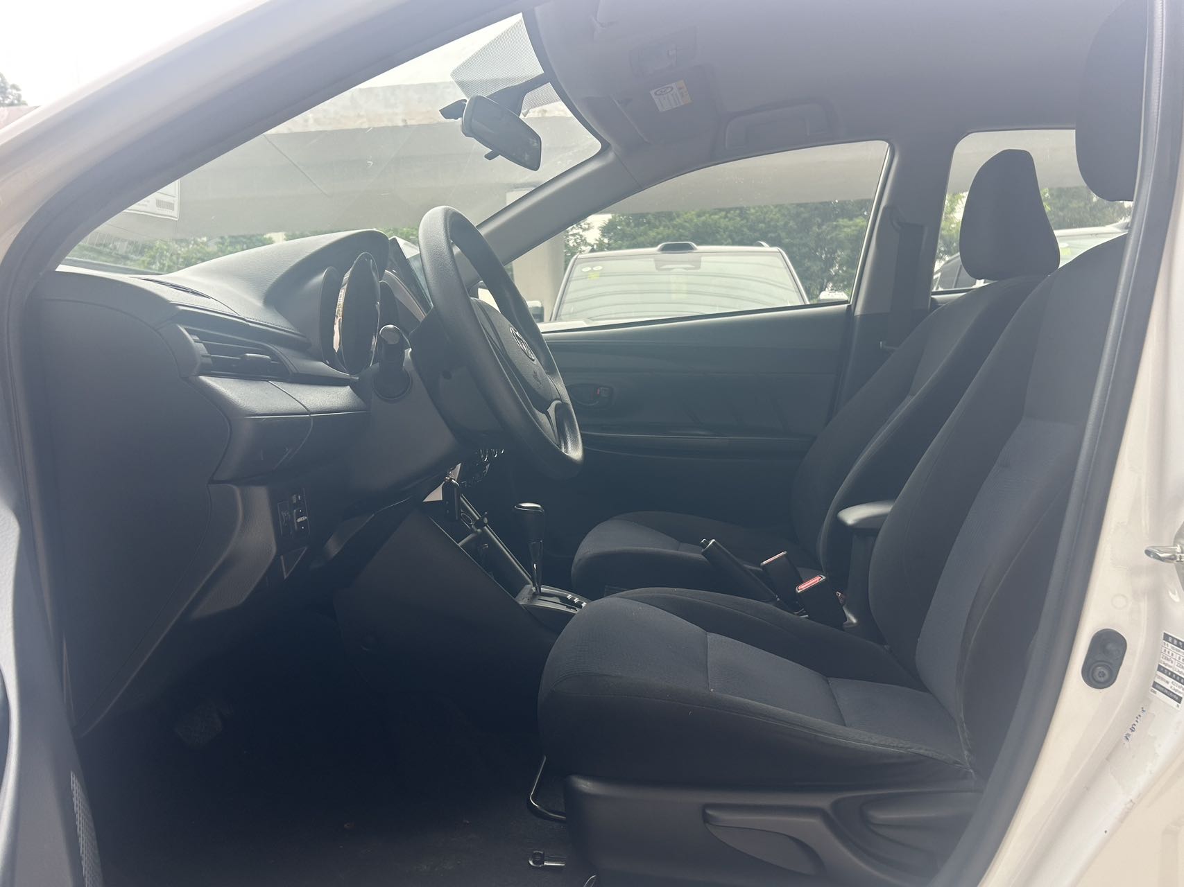 丰田 Yaris L 2018 1.5L-自动-汽油 thumbnail 7